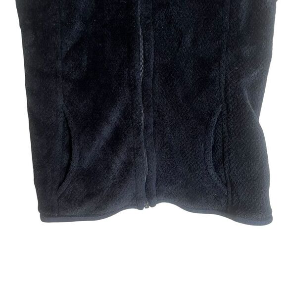 Patagonia black fuzzy full zip vest. Size small - Picture 7 of 8